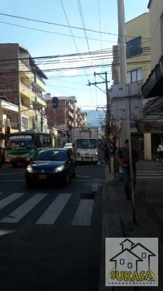 Local en Arriendo en Centro