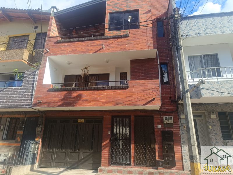 Casa en Arriendo en Alcala